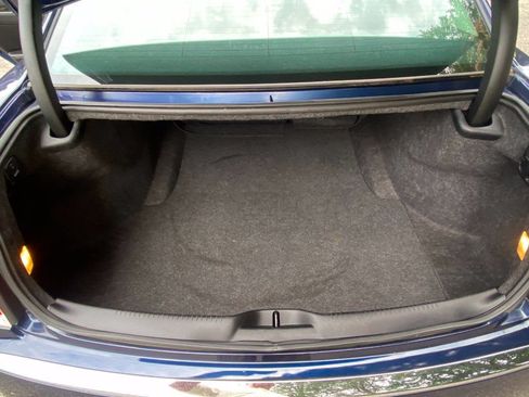 Used 2016 Chrysler 300 Limited RWD image 50