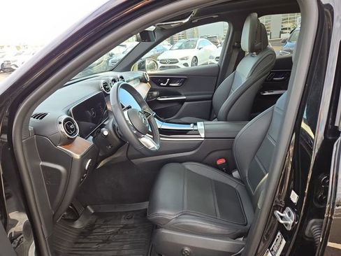 Used 2023 Mercedes-Benz GLC 300 4MATIC image 20