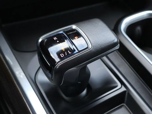 Used 2022 Chevrolet Silverado 1500 LT Trail Boss w/ LT Trail Boss Premium Package AWD/4WD image 14