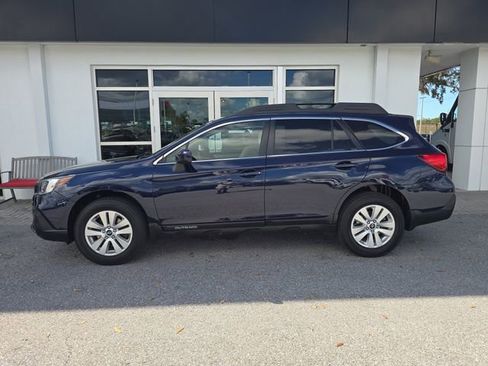 Used 2018 Subaru Outback 2.5i Premium image 4