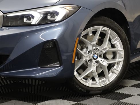 Certified 2025 BMW 330i xDrive Sedan AWD/4WD image 3
