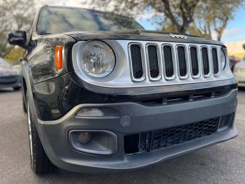 Used 2015 Jeep Renegade Limited image 12