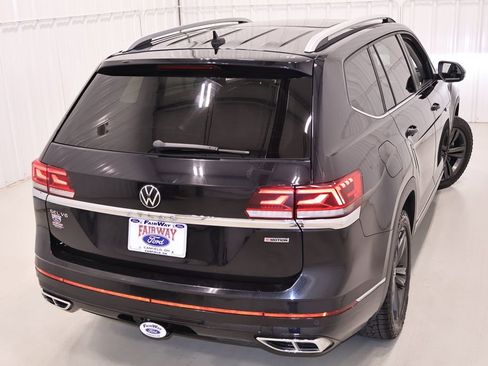 Used 2022 Volkswagen Atlas SEL R-Line AWD/4WD image 45