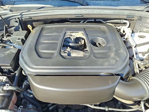 Used 2019 Dodge Durango GT image 28