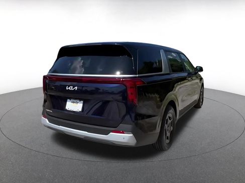 Used 2026 Kia Carnival FWD image 15