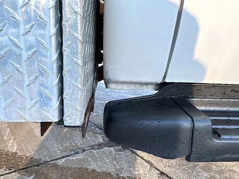 Used 2015 Ford F350 XL w/ Power Equipment Group image 9