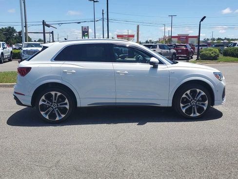 Used 2021 Audi Q3 2.0T Premium Plus w/ Premium Plus Package AWD/4WD image 7