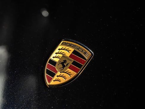 Certified 2025 Porsche 911 Carrera 4 GTS AWD/4WD image 21