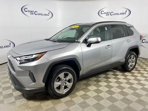 Used 2023 Toyota RAV4 XLE FWD image 3