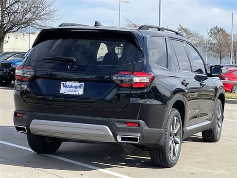 New 2025 Honda Pilot Elite image 4