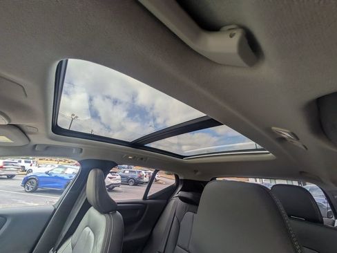 Certified 2026 Volvo XC40 B5 Core AWD/4WD image 20