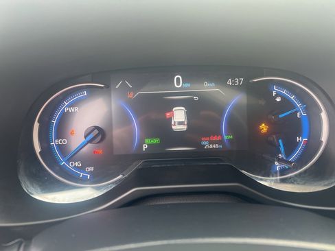 Certified 2023 Toyota RAV4 XLE Premium image 9