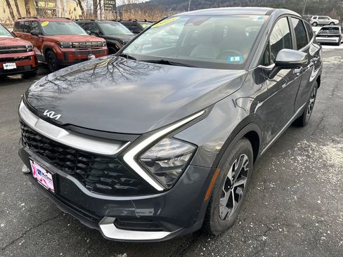 Used 2023 Kia Sportage EX image 28