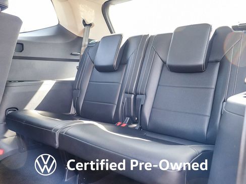 Used 2023 Volkswagen Atlas SE w/ Black Wheel Package FWD image 21