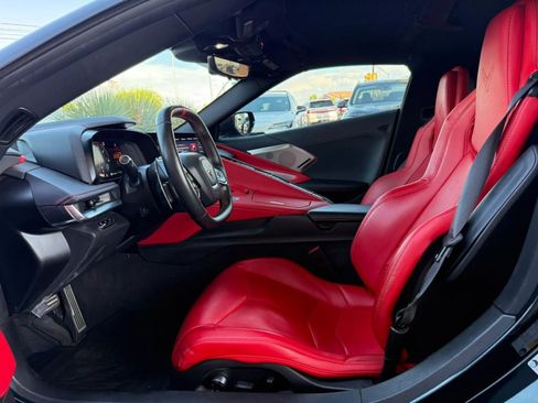 Used 2023 Chevrolet Corvette Stingray Preferred Cpe w/ Z51 Performance Package RWD image 34