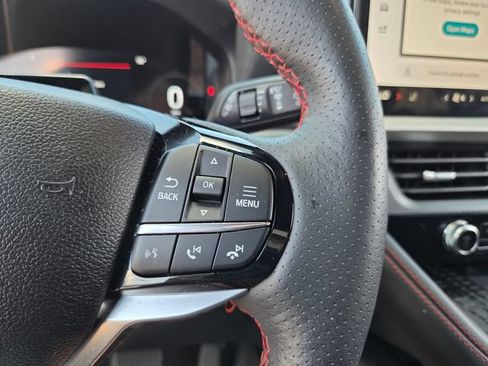 Used 2025 Ford Explorer ST-Line w/ Premium Package RWD image 22