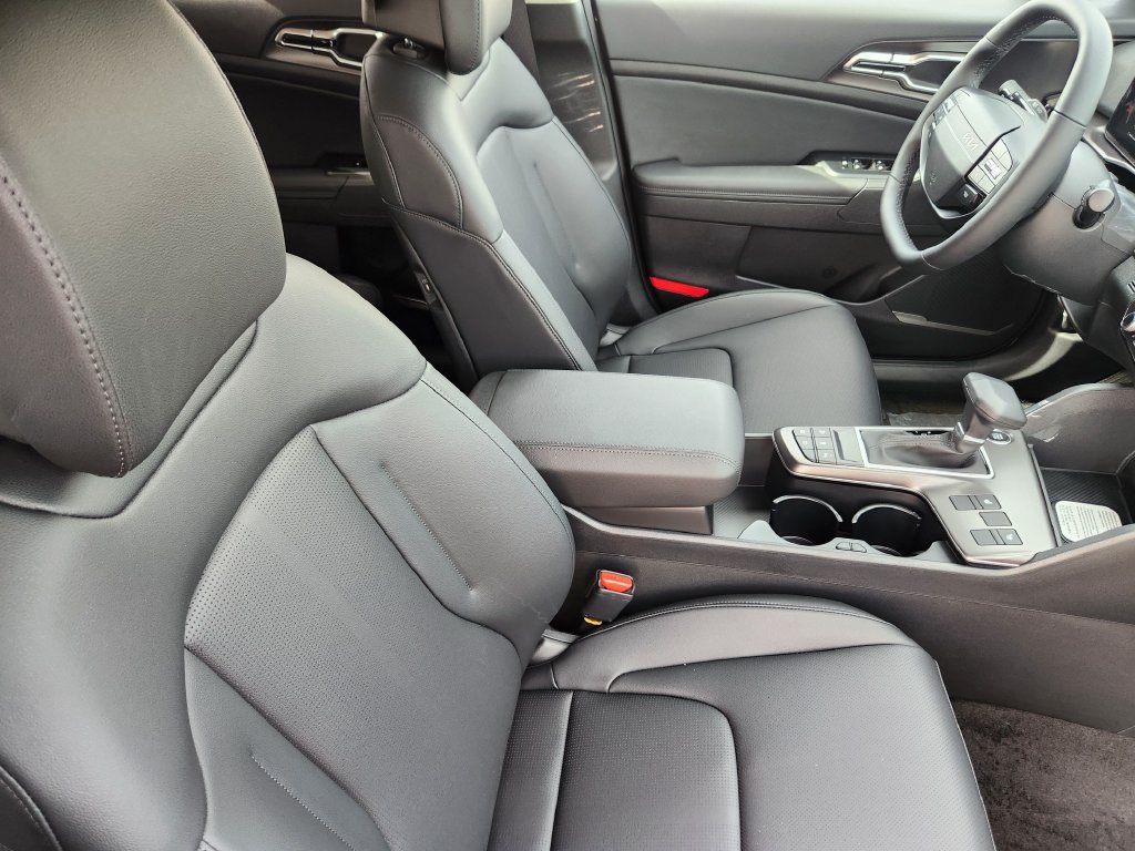 New 2026 Kia Sportage EX AWD/4WD image 14