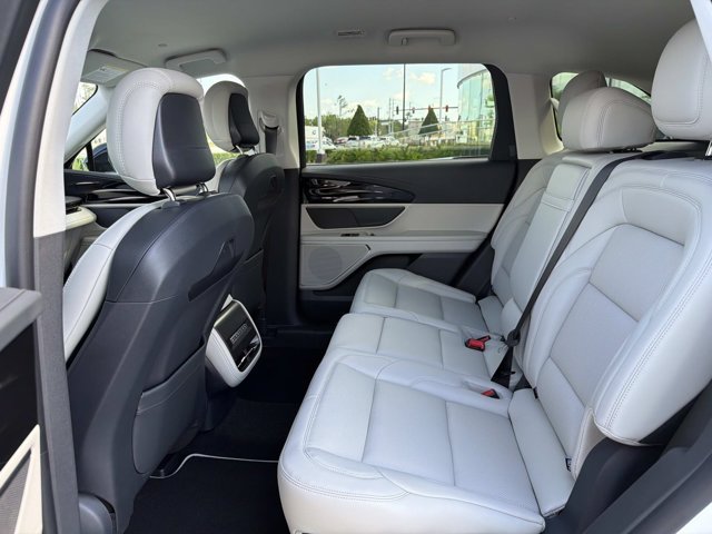 New 2026 Lincoln Nautilus Premier AWD/4WD image 16