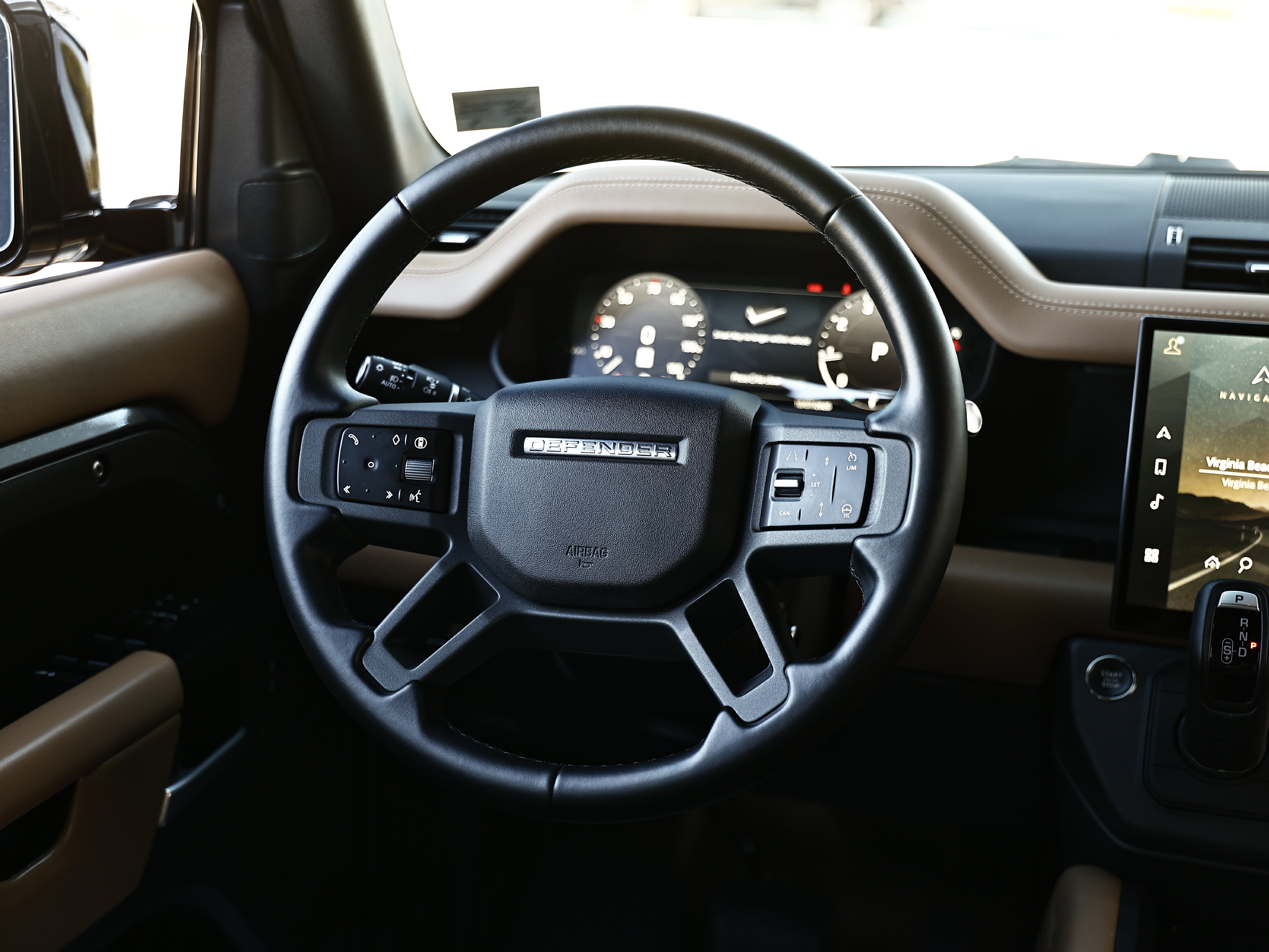 Used 2026 Land Rover Defender 130 S AWD/4WD image 33