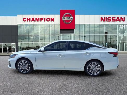 New 2026 Nissan Altima 2.5 SV w/ SV Premium Package image 4