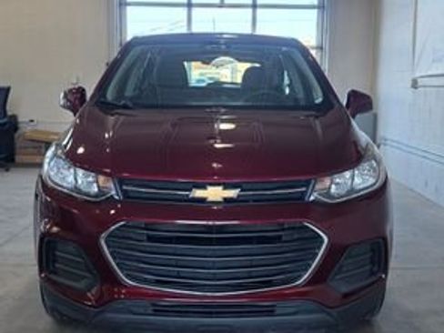 Used 2017 Chevrolet Trax LS image 10