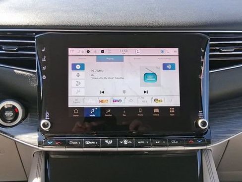 Used 2024 Jeep Wagoneer L Series III w/ Flexible Seating Group image 24