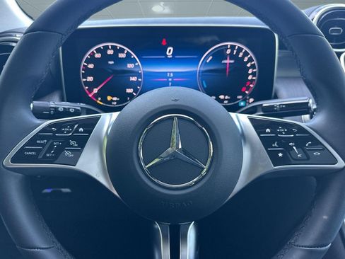 New 2026 Mercedes-Benz GLC 350e 4MATIC image 11