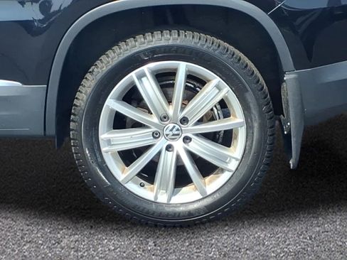 Used 2013 Volkswagen Tiguan SE AWD/4WD image 3