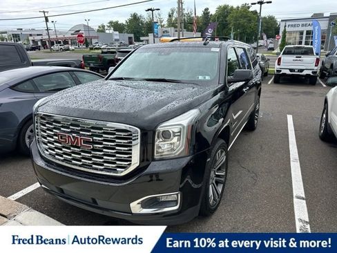 Used 2018 GMC Yukon XL Denali w/ Denali Ultimate Package AWD/4WD image 3