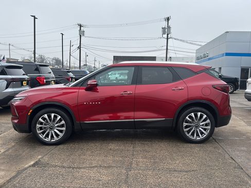 Used 2023 Chevrolet Blazer Premier w/ Enhanced Convenience Package image 8