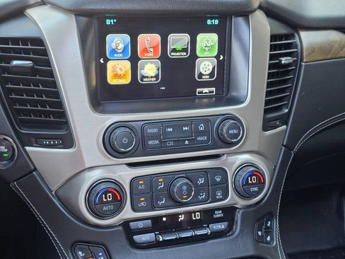 Used 2019 GMC Yukon Denali w/ Denali Ultimate Package AWD/4WD image 39