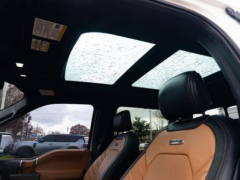 Used 2017 Ford F150 Limited image 18