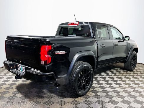 Used 2024 Chevrolet Colorado Trail Boss w/ LPO, Dark Essentials Package AWD/4WD image 8