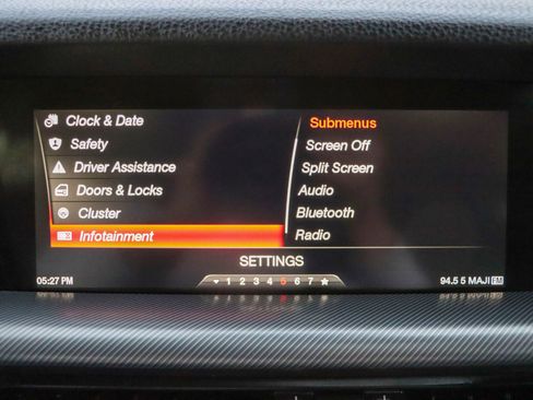 Used 2018 Alfa Romeo Stelvio Ti Sport image 38