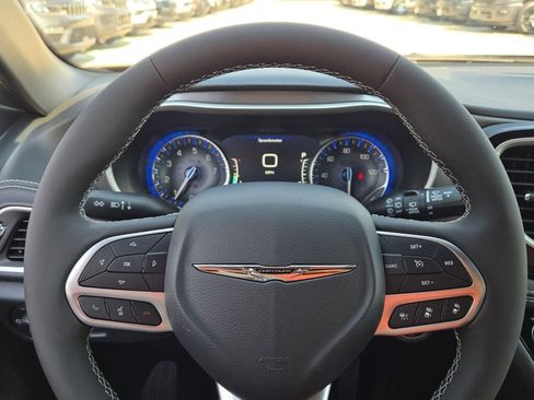 New 2026 Chrysler Pacifica Select image 34