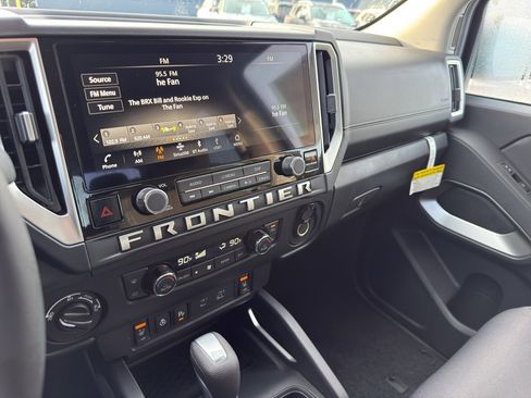 New 2026 Nissan Frontier SV image 20
