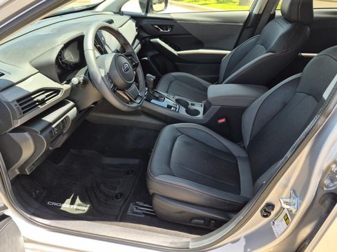 Used 2024 Subaru Crosstrek 2.5i Limited AWD/4WD image 10