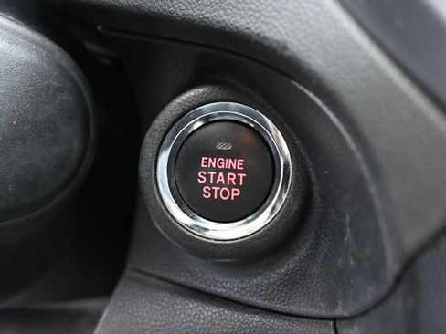 Used 2022 Subaru Ascent Premium w/ Convenience Package image 23