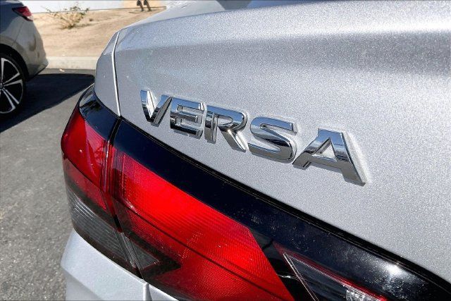 Certified 2025 Nissan Versa S w/ Trunk Package FWD image 7