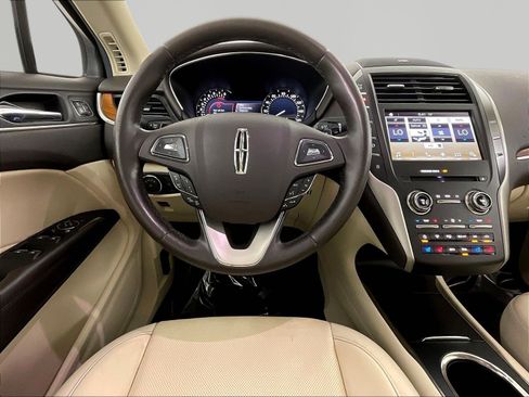 Used 2016 Lincoln MKC Reserve AWD/4WD image 8