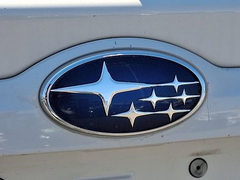 Used 2017 Subaru Crosstrek 2.0i Limited image 30