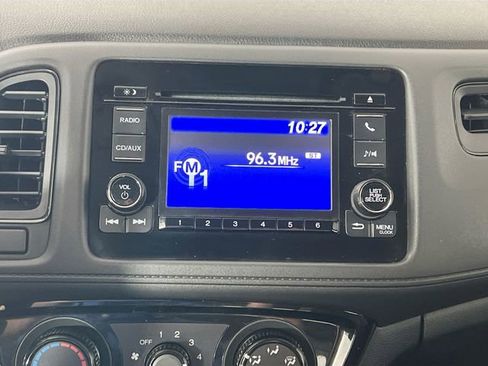 Used 2018 Honda HR-V LX image 15
