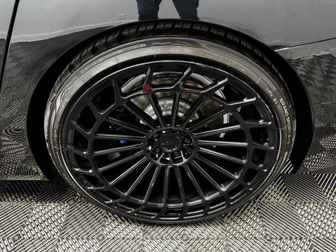 Used 2025 BMW 740i w/ Premium Package image 20