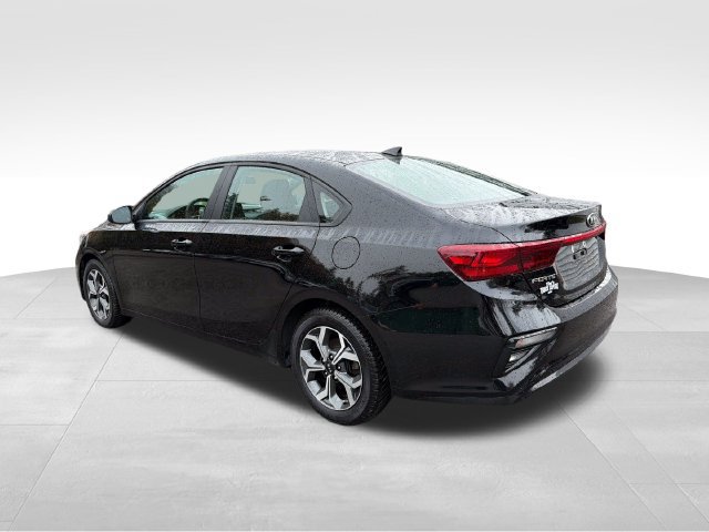 Used 2021 Kia Forte LXS FWD image 5