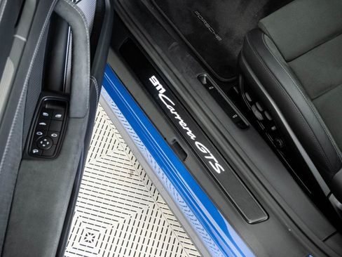 Certified 2025 Porsche 911 Carrera 4 GTS AWD/4WD image 8