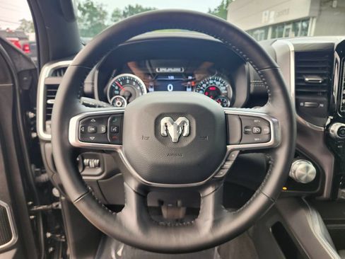 Used 2023 RAM 1500 Laramie AWD/4WD image 27