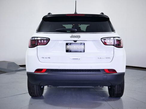 New 2025 Jeep Compass Limited image 10