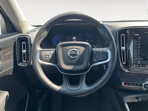 Used 2025 Volvo XC40 B5 Plus w/ Protection Package Premier image 12