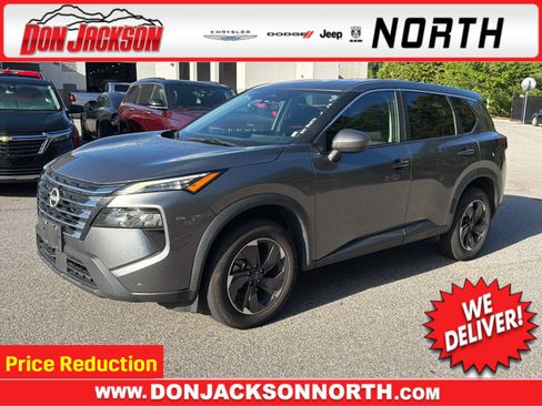 Used 2024 Nissan Rogue SV AWD/4WD image 1