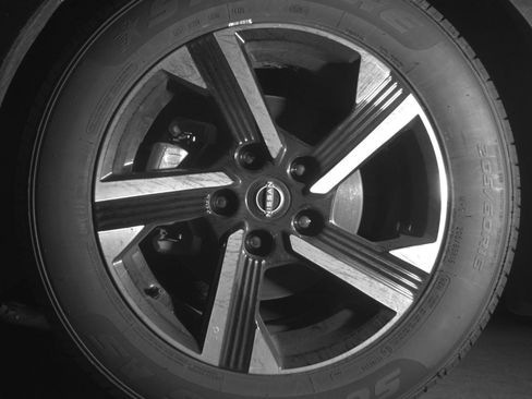 Used 2025 Nissan Sentra SV FWD image 12